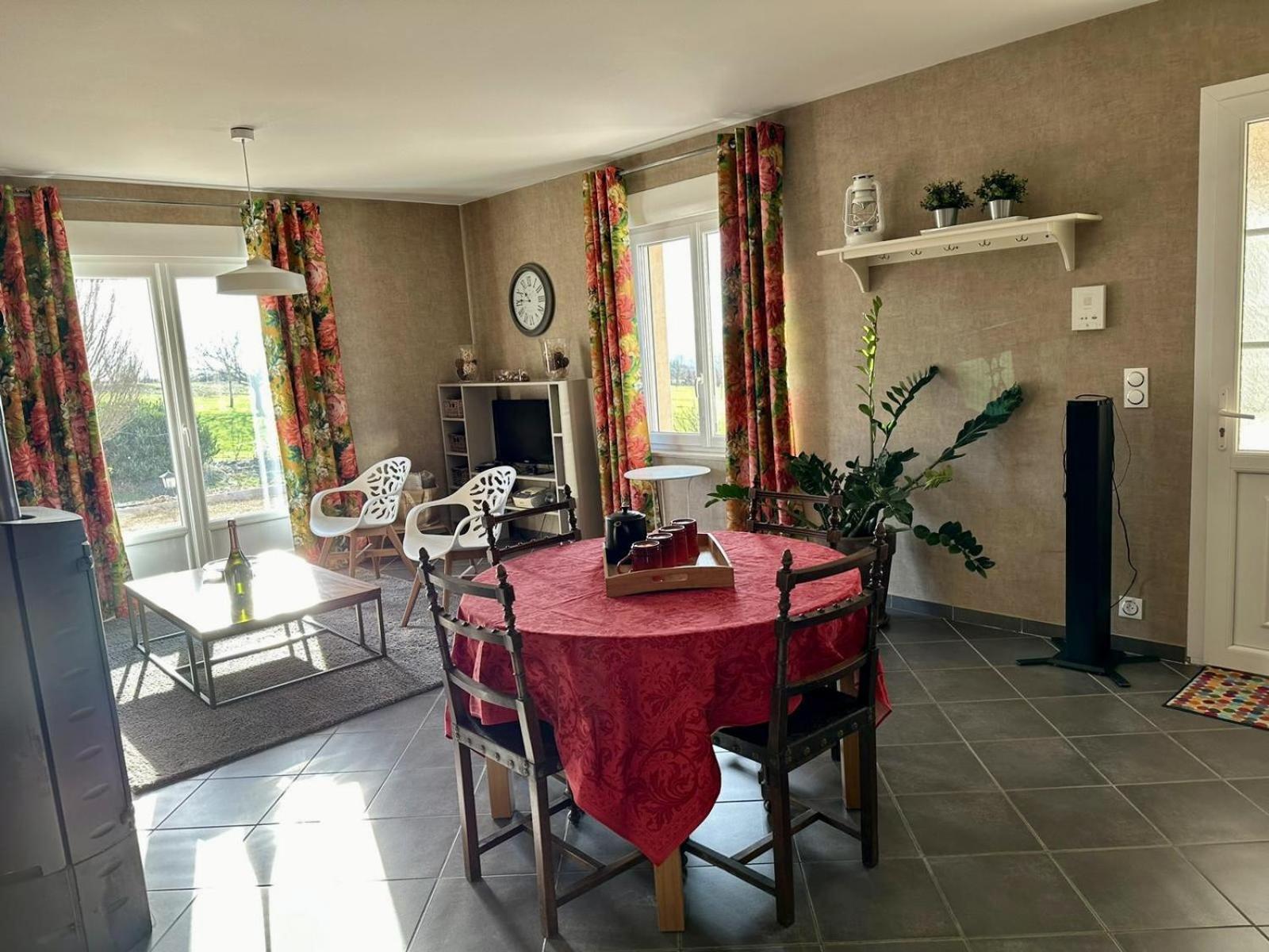Le Charme Villa Cernay-les-Reims Exterior foto