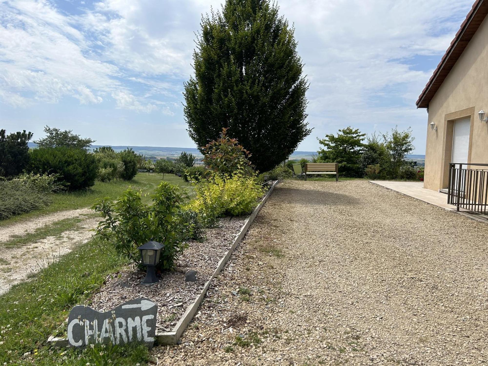 Le Charme Villa Cernay-les-Reims Exterior foto